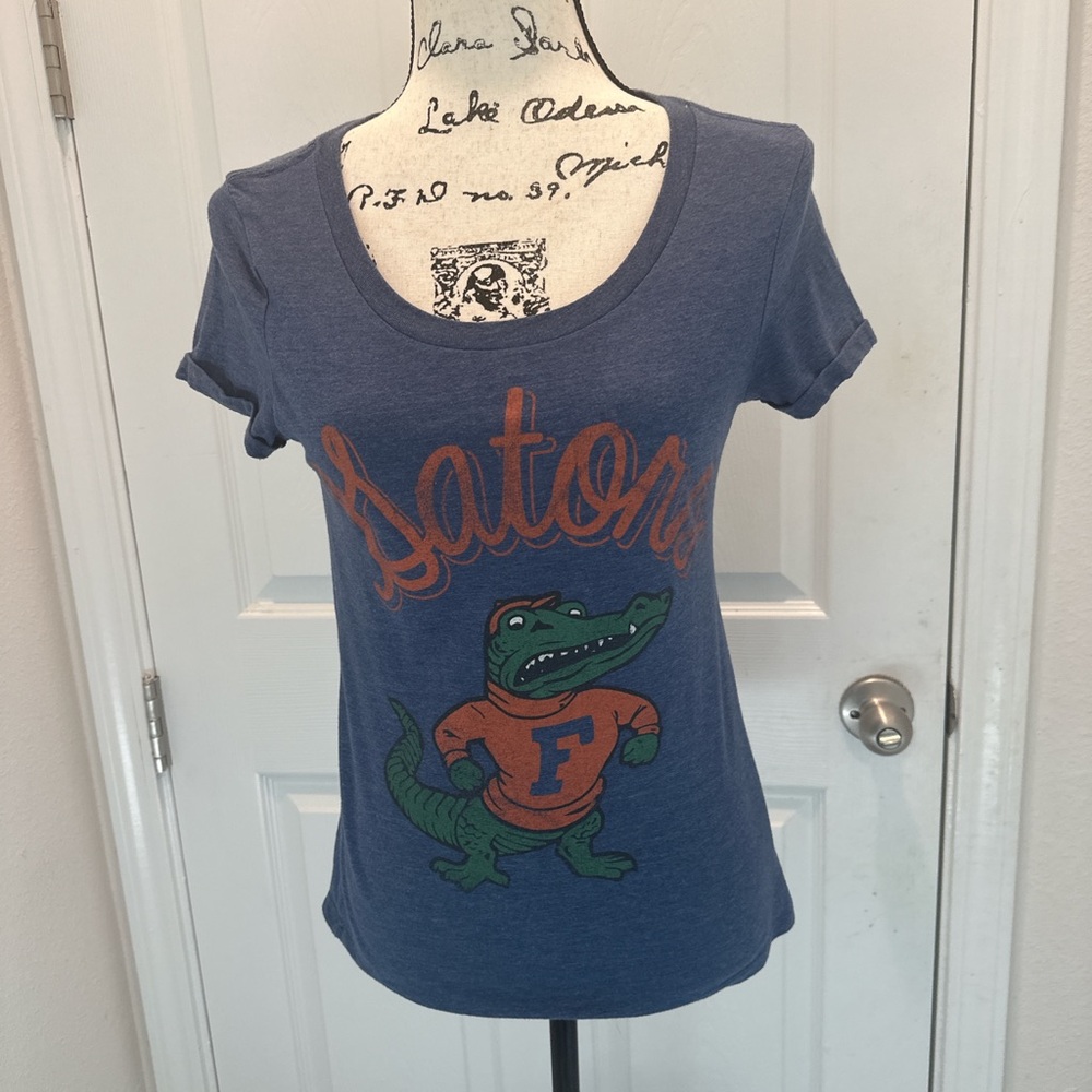 T University Blue 'Gators' Graphic Tee with Green Alligator